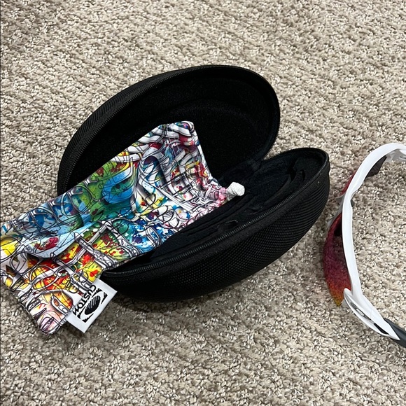 Oakley White Sunglasses with Red Lenses - Picture 6 of 8